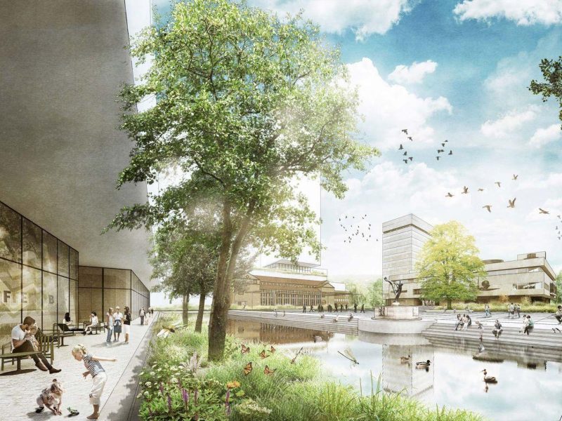 Impressie Herontwikkeling Stadhuisplein Eindhoven met groen stadsplein, waterpartij en terrassen bij het stadhuis—levendige openbare ruimte met voetgangers en vogels.