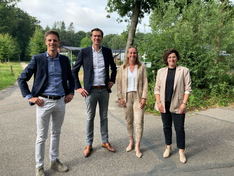 Foto ondertekening AO Velp 2