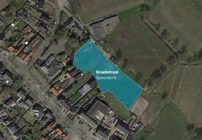 Luchtfoto van Spoordonk met omlijnde ontwikkellocatie langs Broekstraat — Ontwikkeling Broekstraat Spoordonk